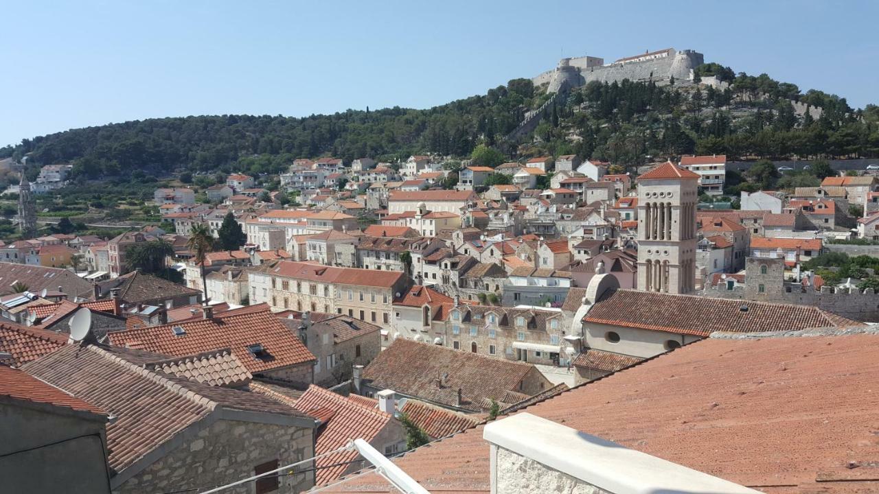 Oleander Apartment & Room Centar Hvar Town Exterior photo